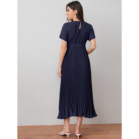 Maternity Self Belted Pleated Dress - Picture 2 of 8